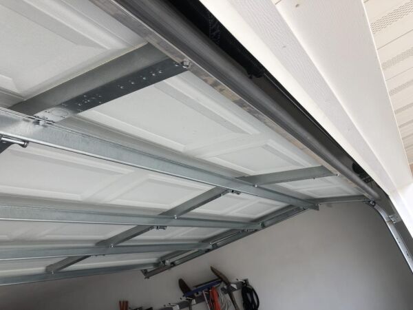 Overhead Garage Door Carter Lake
