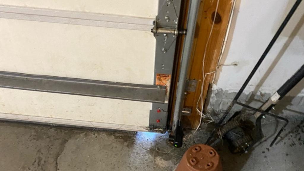 Garage Door Repair Clear Creek