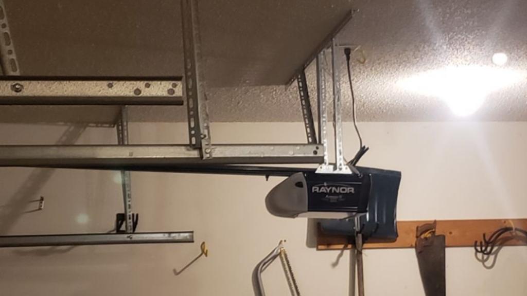 Garage Door Opener Repair Bellevue