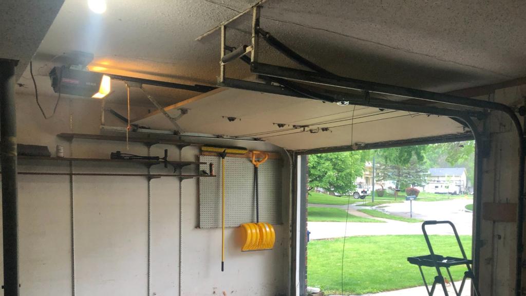 garage-door-installation-bellevue-ne-9.jpg