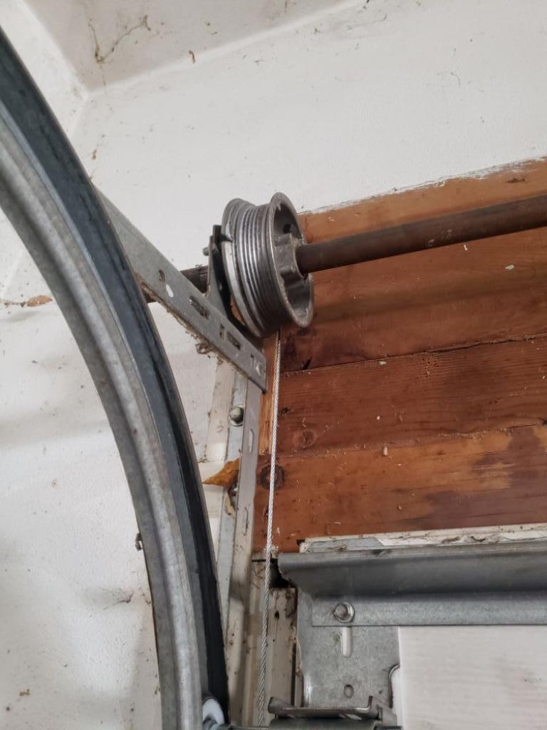 Garage Door Cable Replacement Lincoln