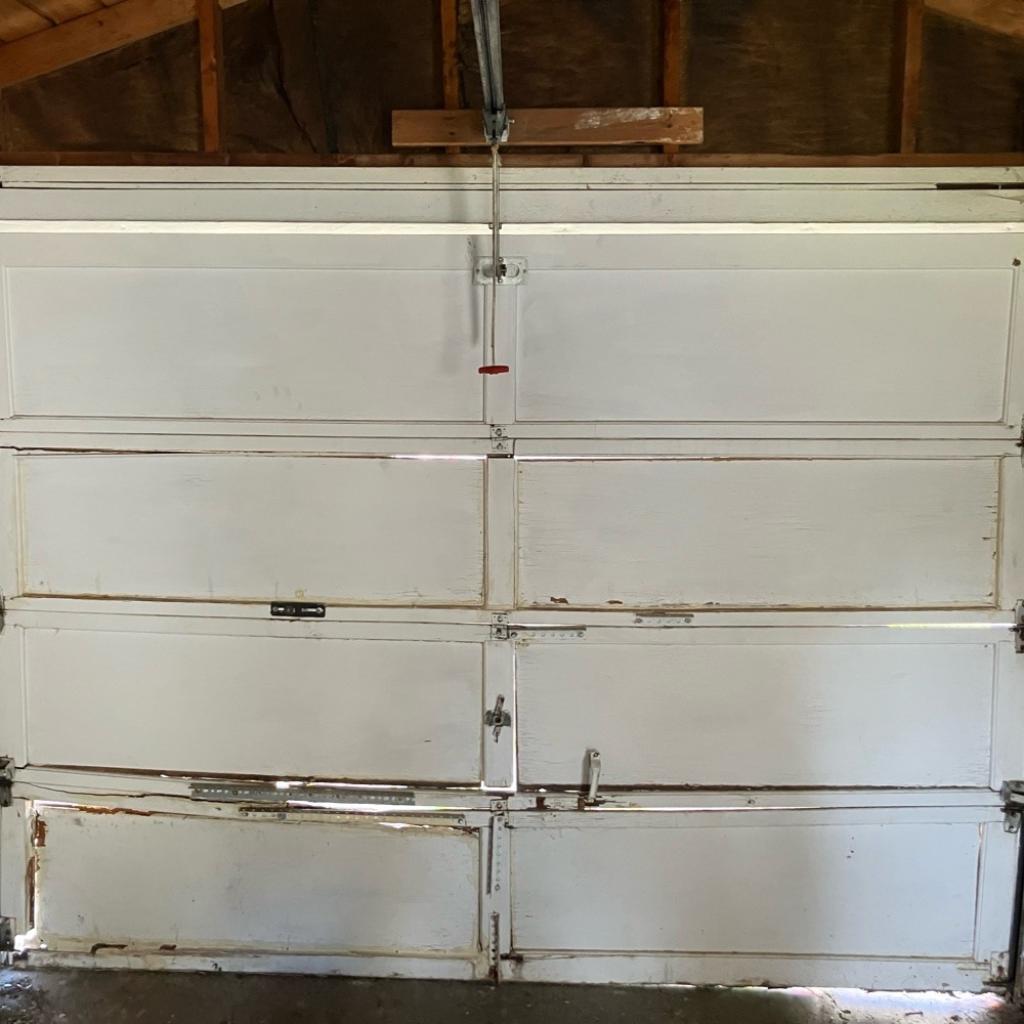 Explore 16 x 8-ft Garage Doors for Secure Access | Lowe's