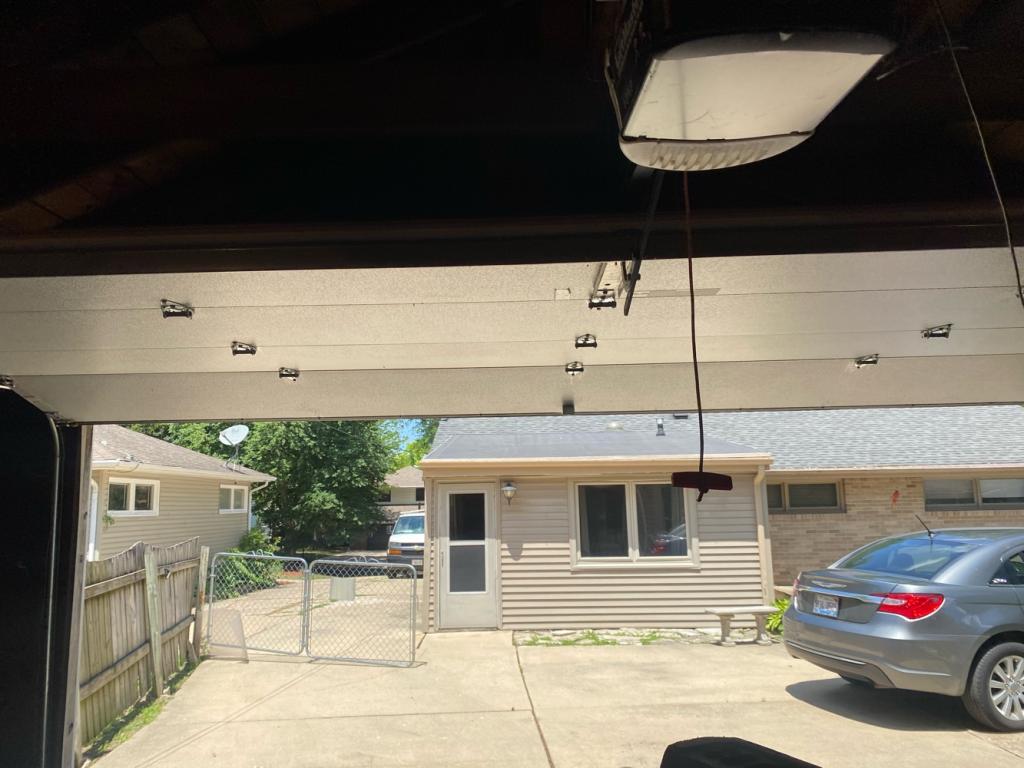 garage-door-opener-repair