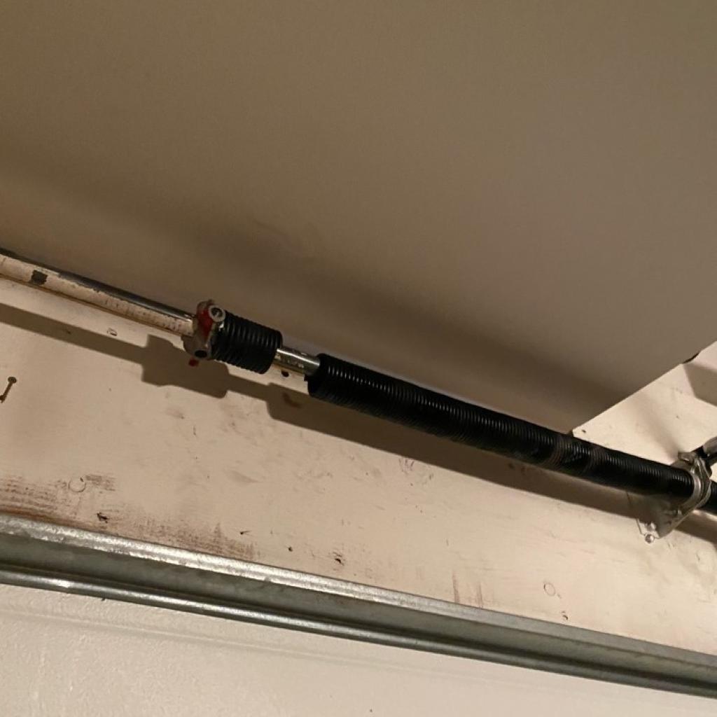 garage-door-spring-replacement