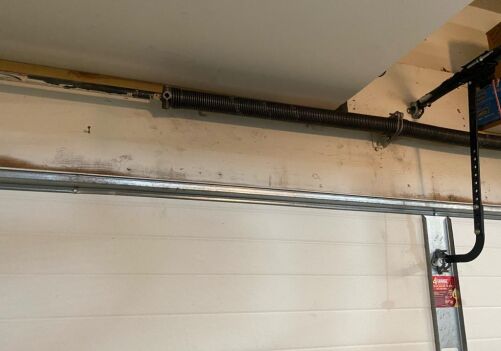 garage-door-spring-replacement