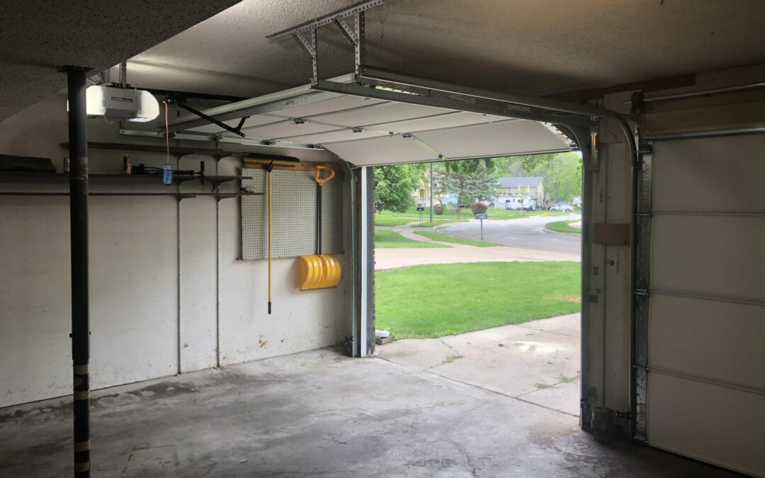 Garage Door Installation Clinton St, Plattsmouth, NE