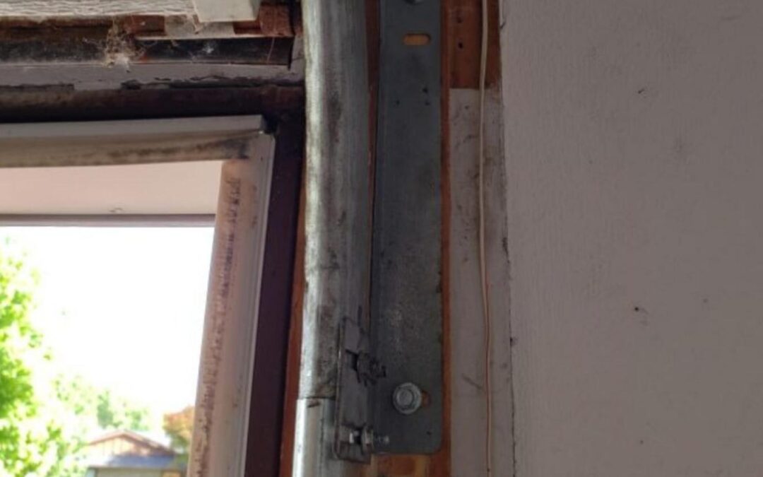Garage Door Repair N 5th St, Arlington, NE