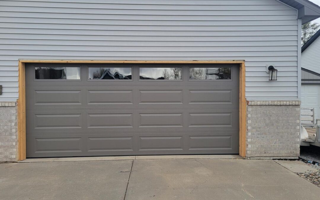 New Garage Door N 63rd St, Omaha, NE
