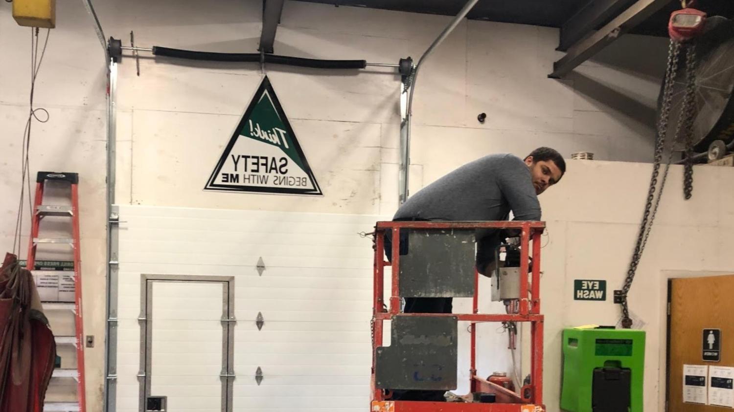 Commercial Garage Door Installation S 24th Ave, Omaha, NE