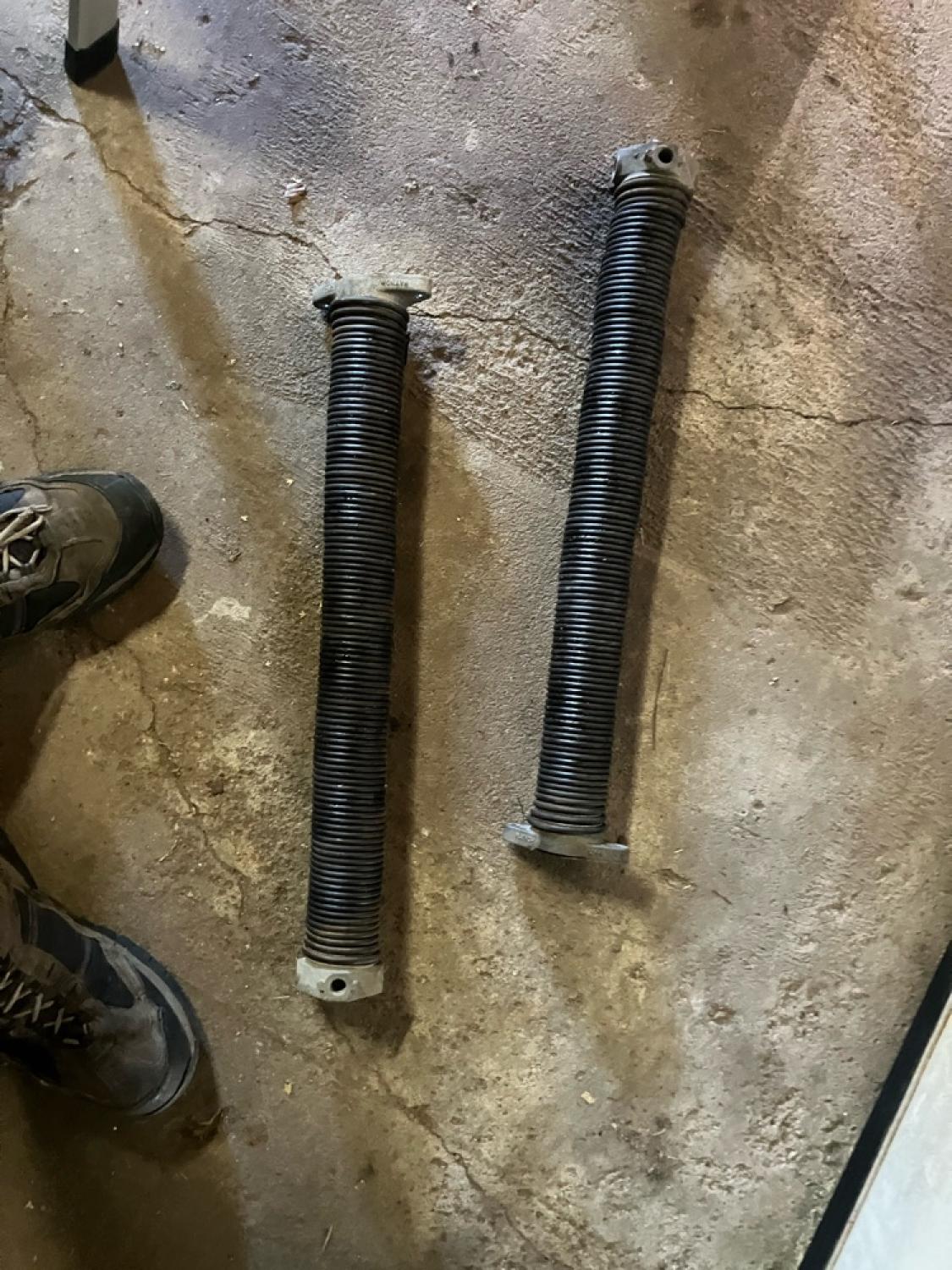 Broken Garage Spring Repair S 75th Ave, Ralston, NE