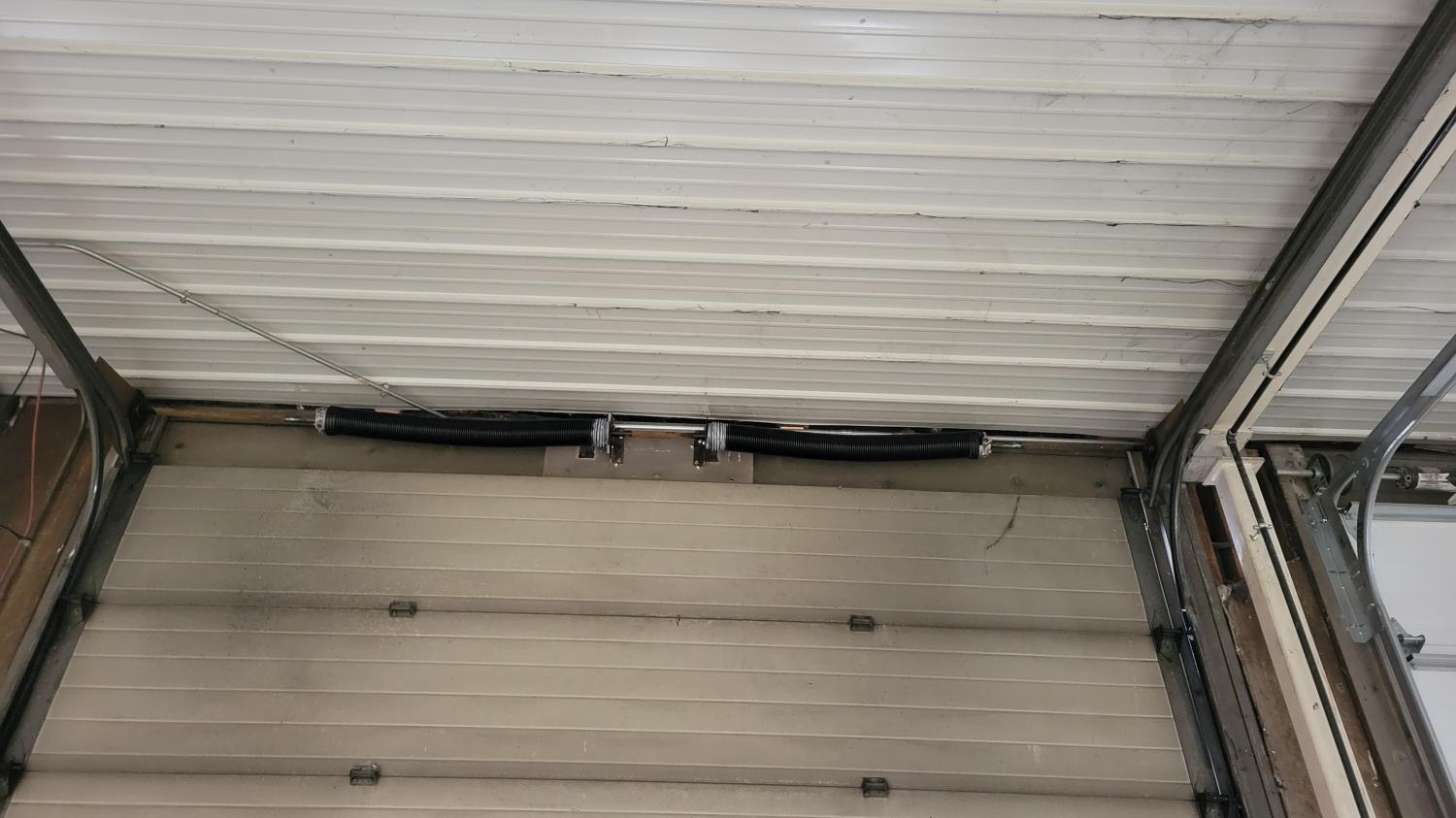 Commercial Garage Door Service N Adams St, Papillion, NE
