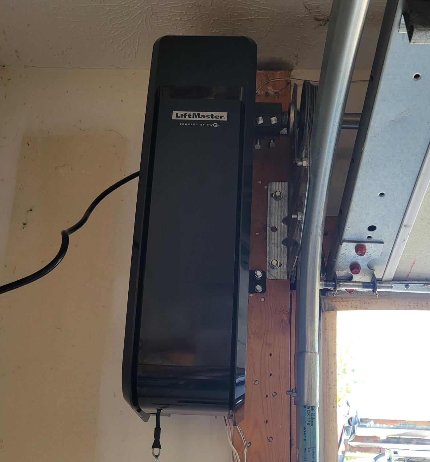 Garage Opener Service Lake Tahoe Dr, Papillion, NE