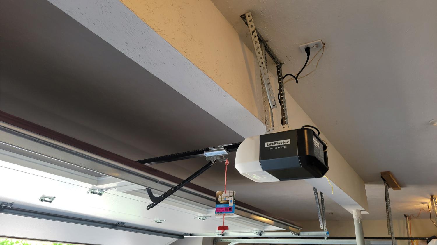 Garage Door Service Avenue E, Council Bluffs, IA