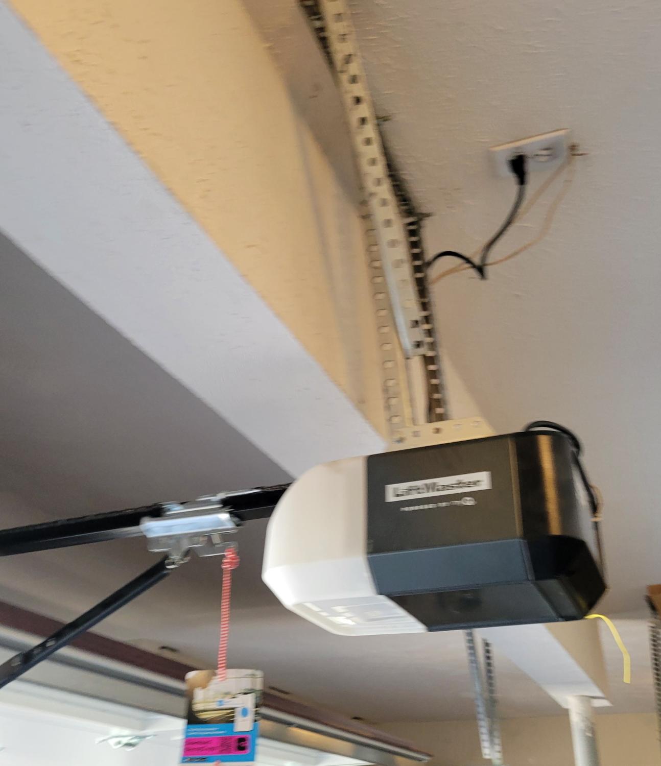 Garage Door Service Avenue E, Council Bluffs, IA