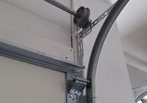 Garage Door Repair Service 5th Ave, Council Bluffs, IA