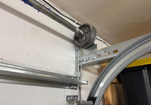 Professional Garage Door Services 9th St, Council Bluffs, IA