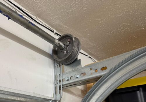 Professional Garage Door Services 9th St, Council Bluffs, IA