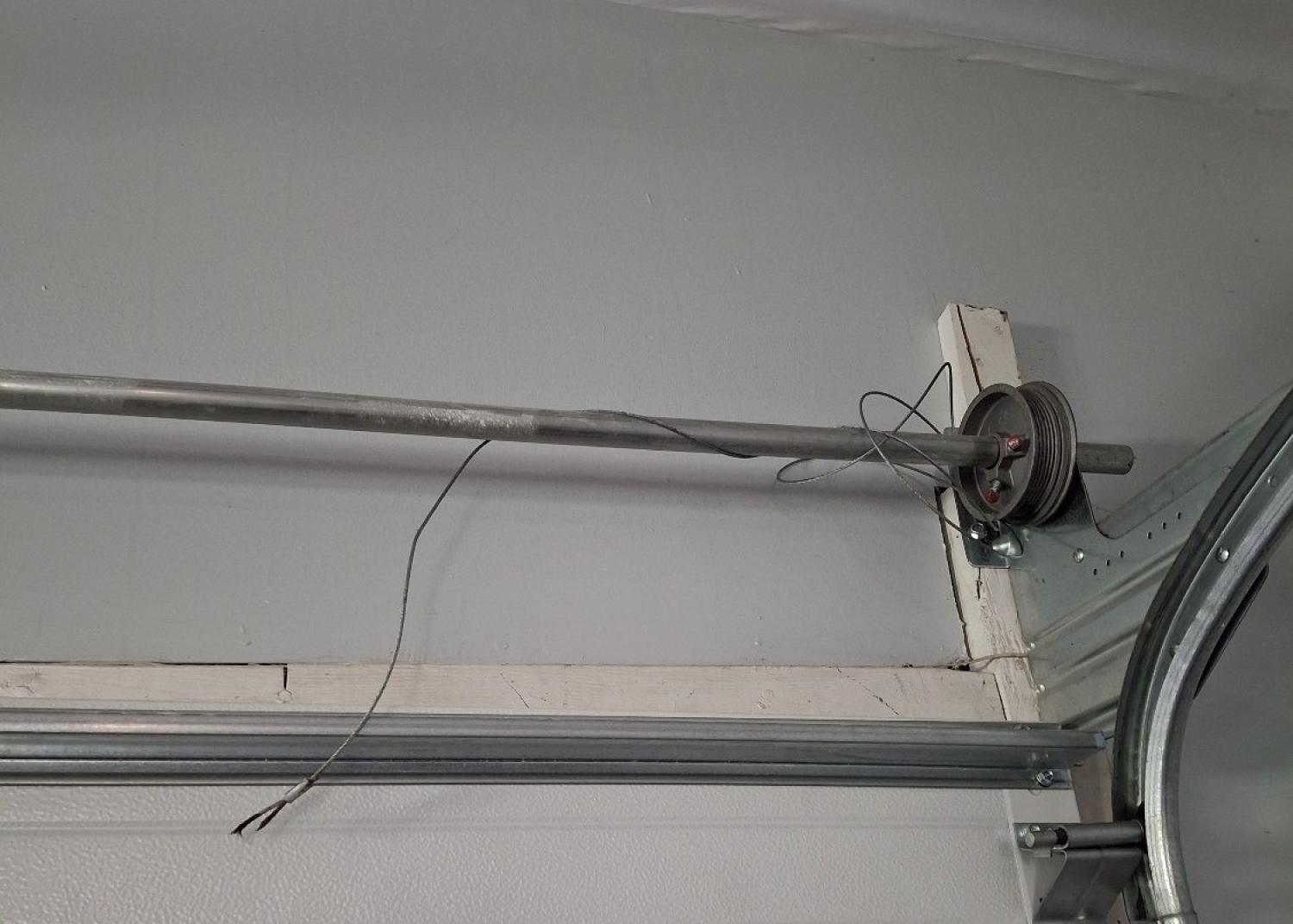 Garage Door Repair 17th Ave, Council Bluffs, IA