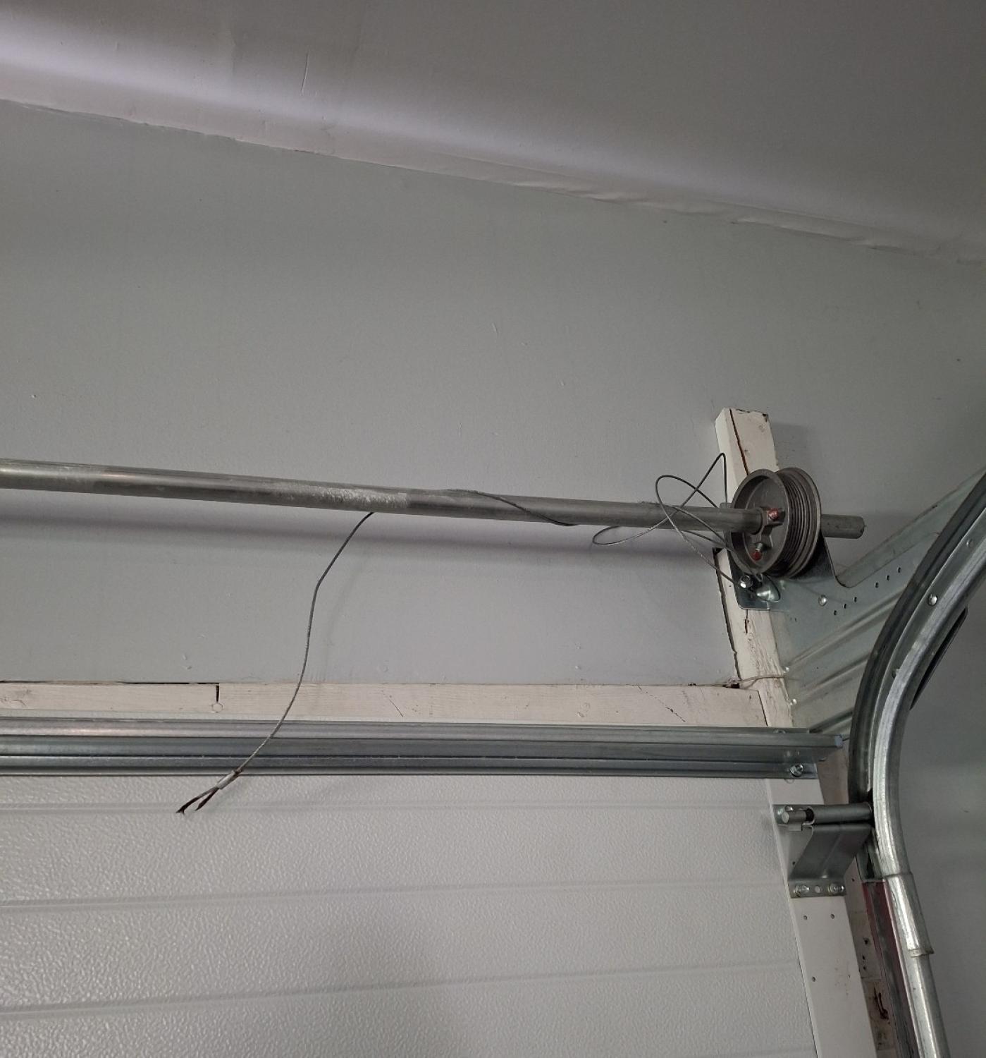 Garage Door Repair 17th Ave, Council Bluffs, IA