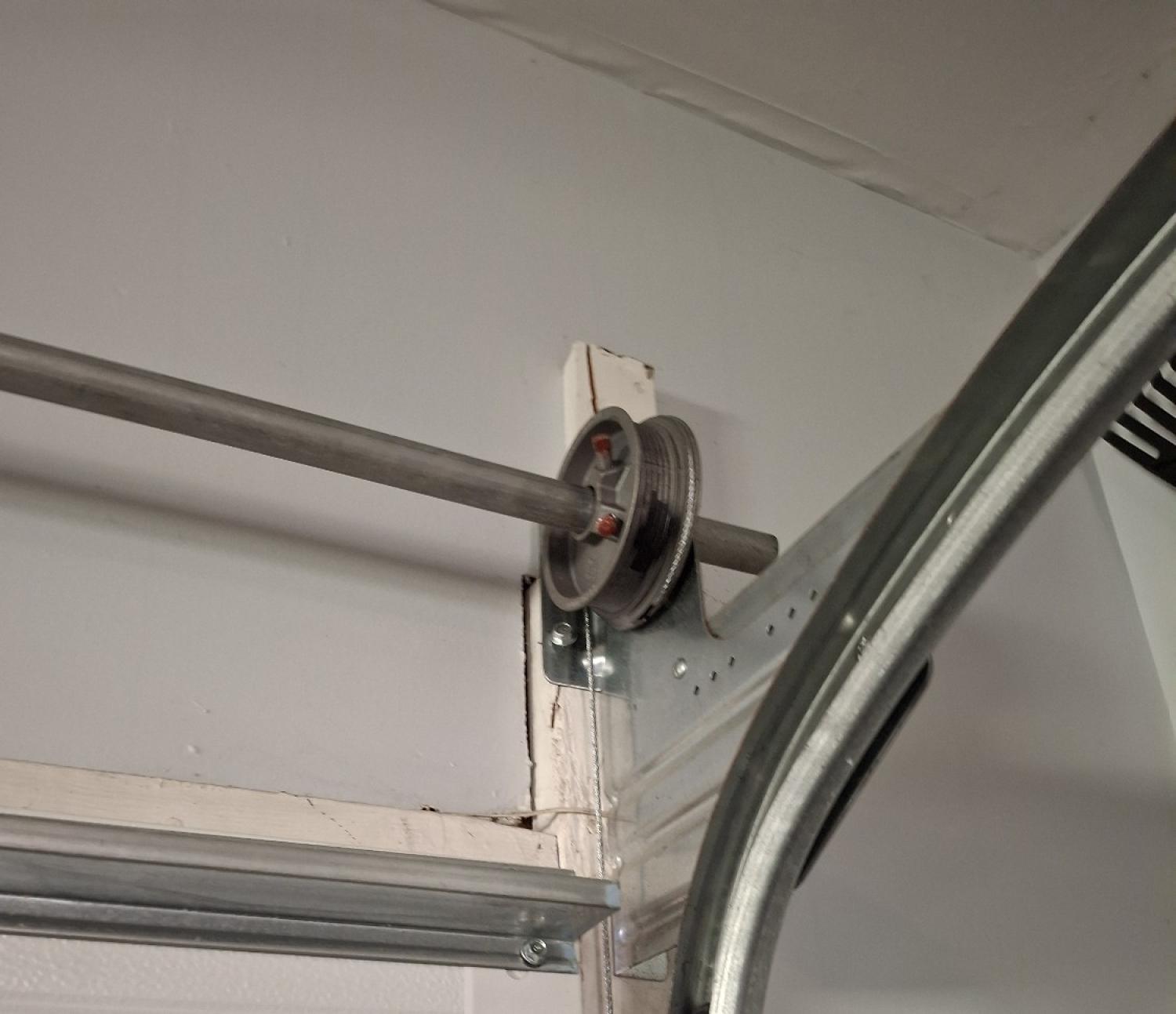 Garage Door Repair 17th Ave, Council Bluffs, IA
