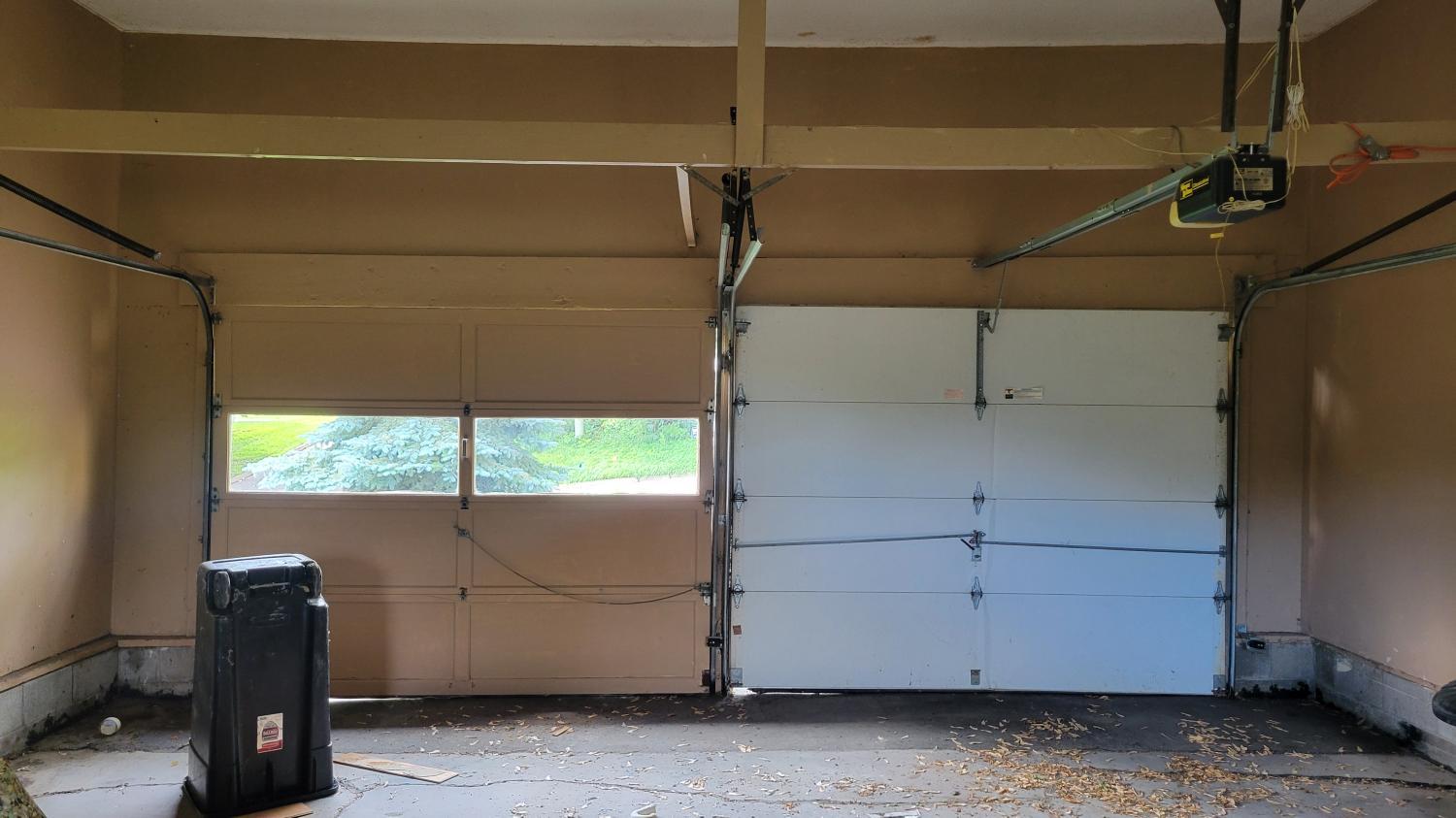 Garage Door Service Garage Door Maintenance Residential Garage Door Maintenance N 154th St, Omaha, NE