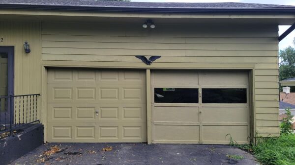 Residential Garage Door Maintenance N 154th St, Omaha, NE