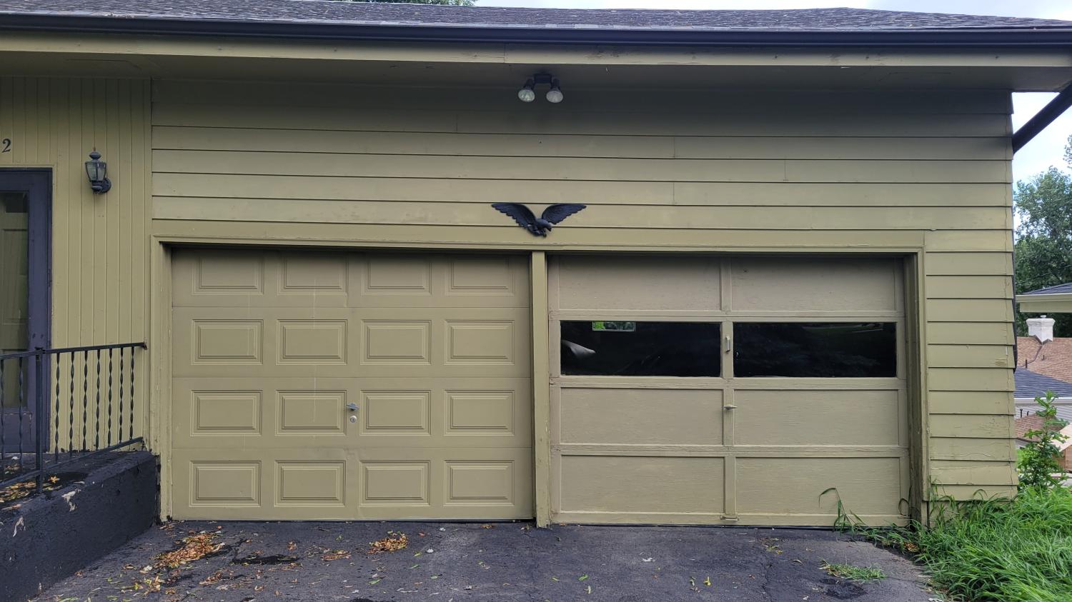 Garage Door Service Garage Door Maintenance Residential Garage Door Maintenance N 154th St, Omaha, NE