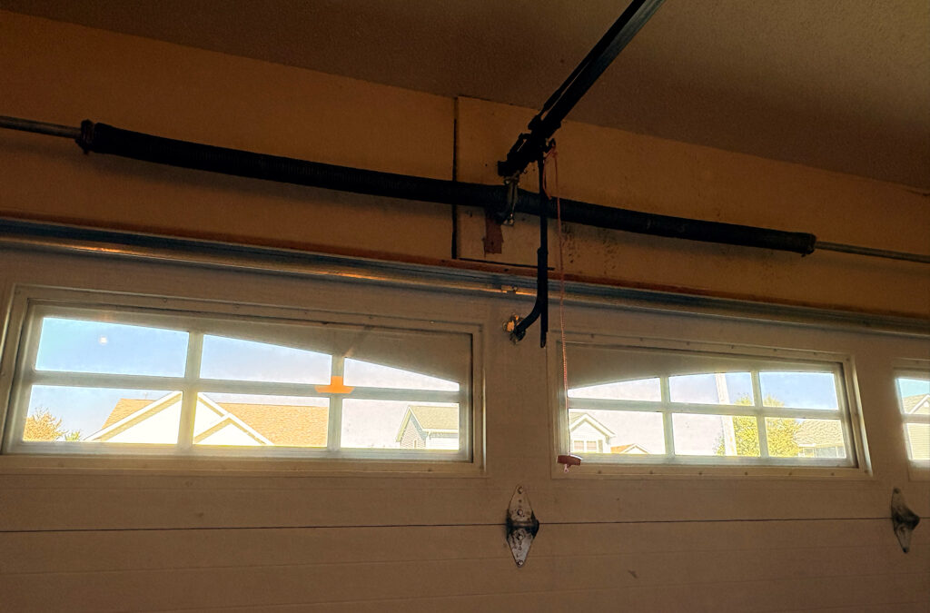 Garage Door Spring Replacement Robin Rd, Council Bluffs, IA